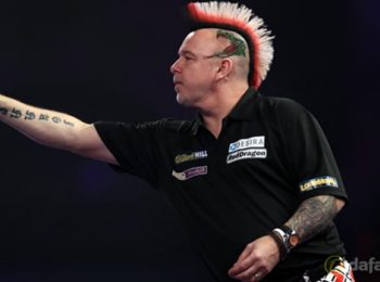 Gary Anderson to go on front foot for Peter Wright