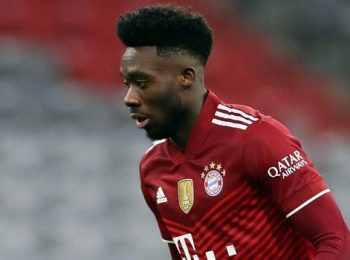 Alphonso Davies becomes the latest player to test positive for Bayern
