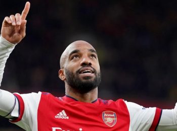 Arsenal set to offer Lacazette contract extension