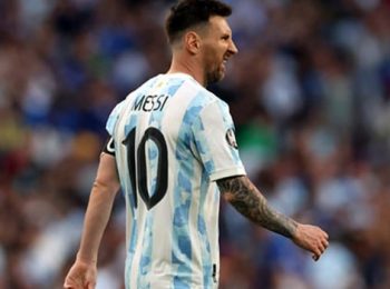 Lionel Messi is the greatest of all time, without any argument – Ander Herrera